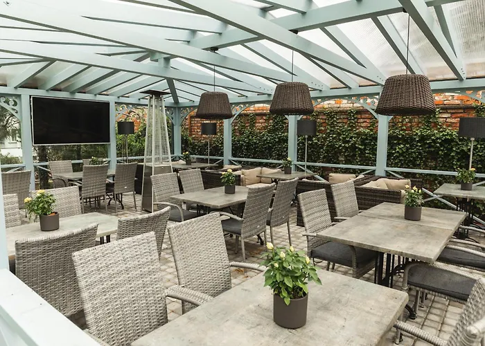 Roze Boutique Hotel