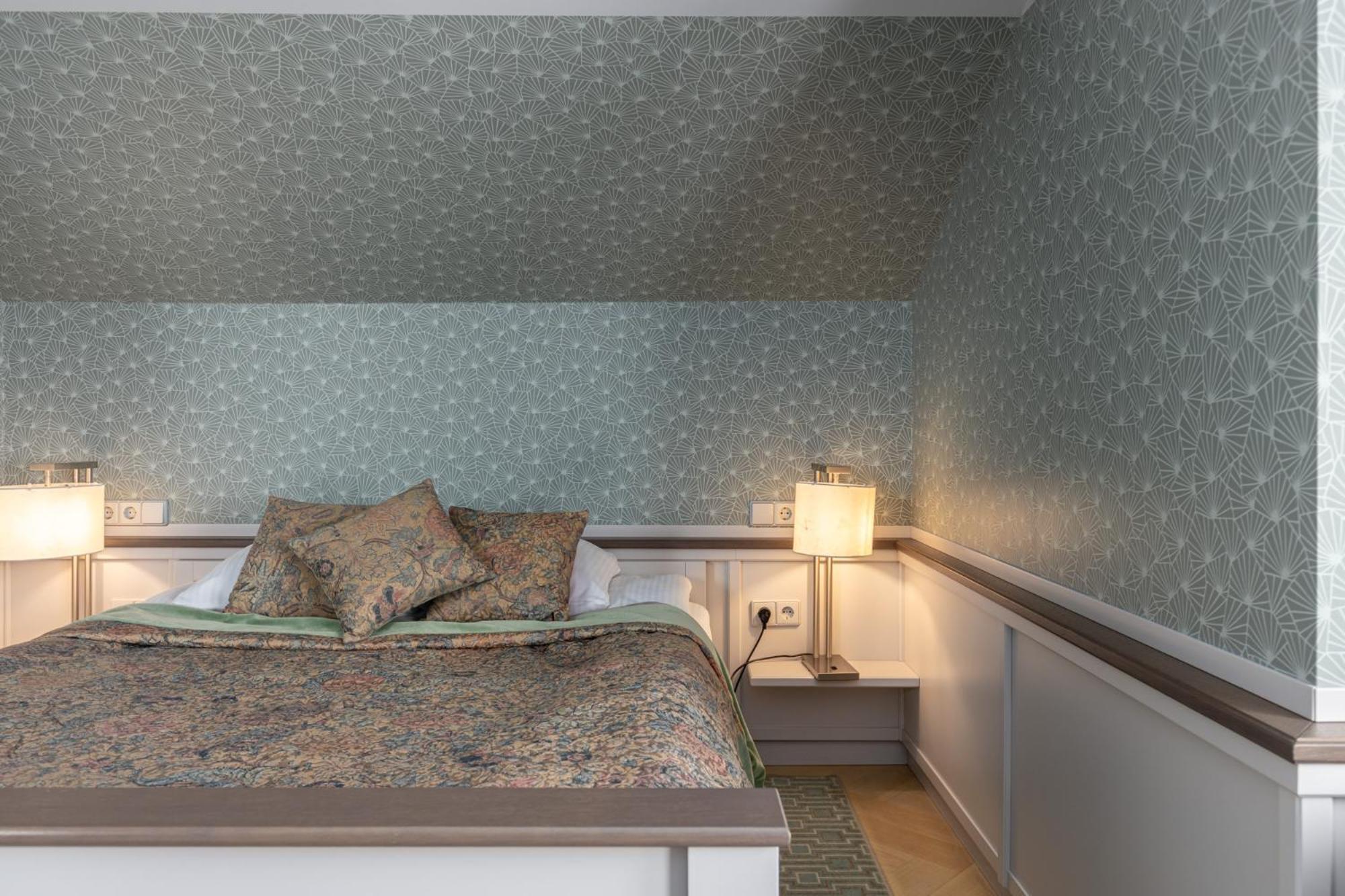 Roze Boutique Hotel