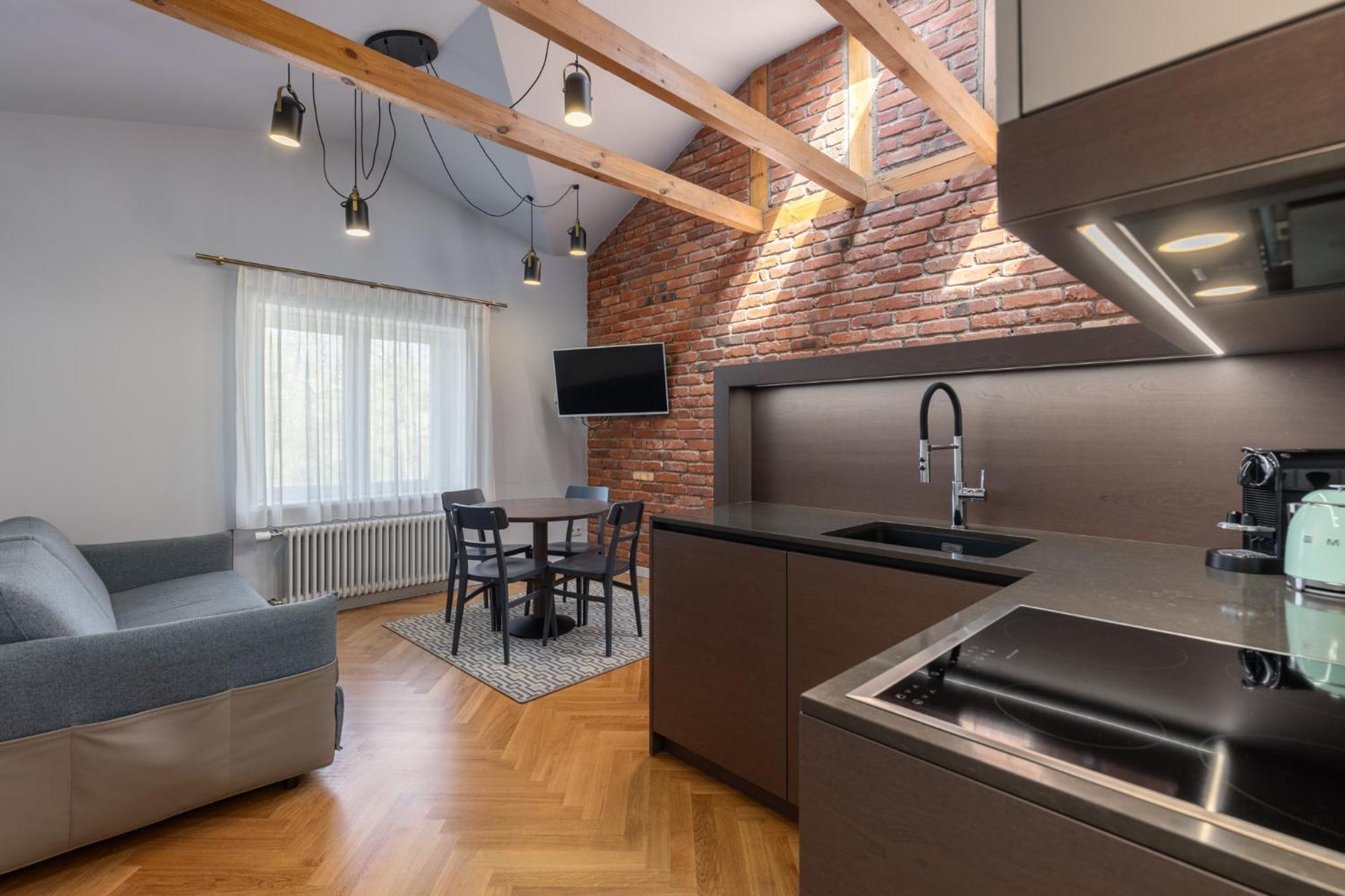 Roze Boutique Hotel 4*