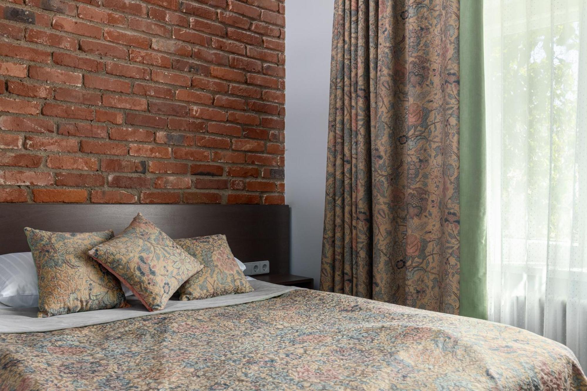 Hotel Roze Boutique
